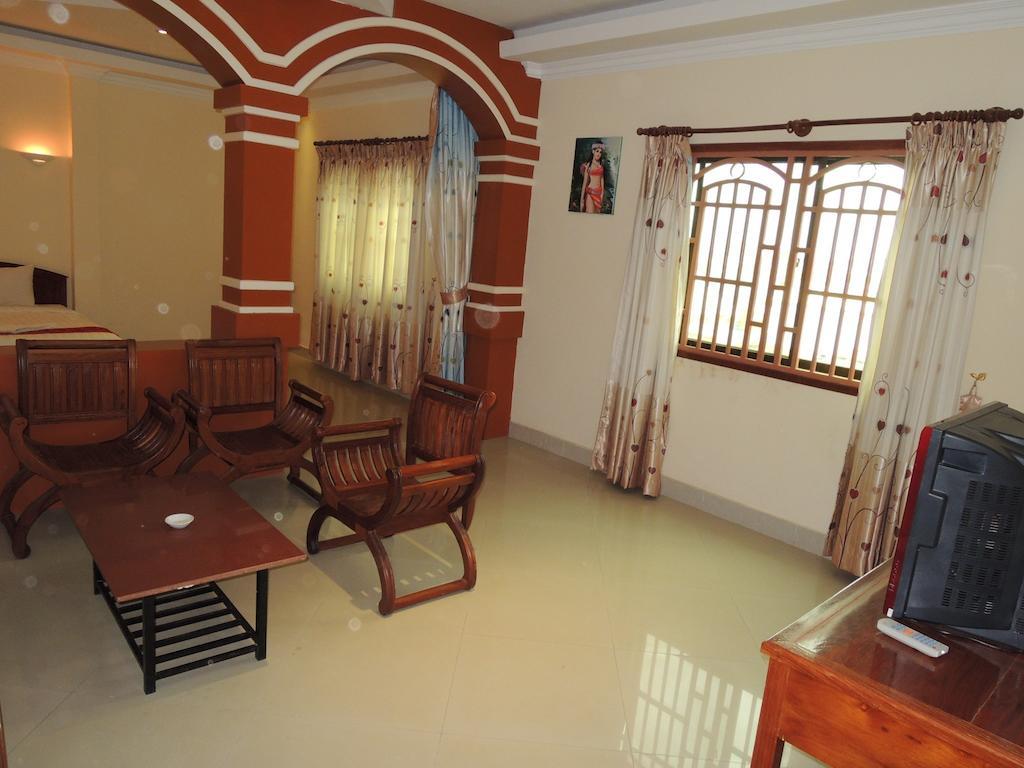 Lux Star Town Hotel Phnom Penh Eksteriør bilde
