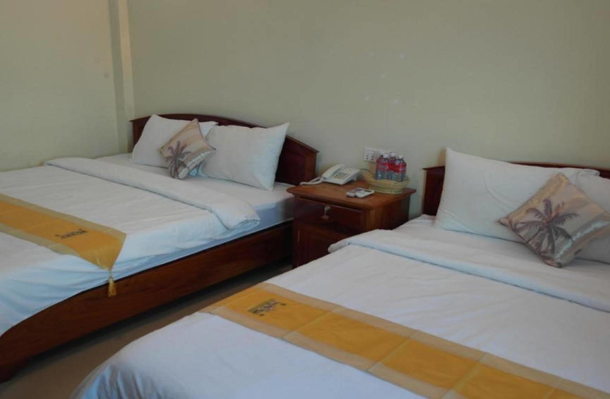 Lux Star Town Hotel Phnom Penh Eksteriør bilde